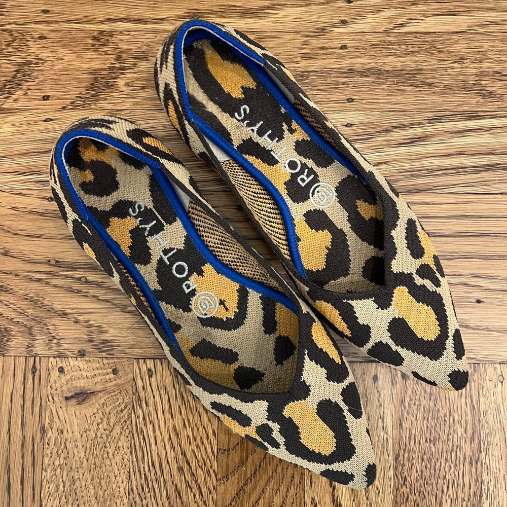 Rothy’s Big Cat Leopard Print Point - Size 7